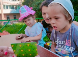 Кто ходит в булочную по утрам...