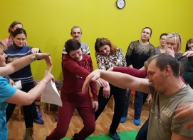 "Гимнастика мозга" в Клубе для родителей