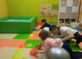 Занятия в студиях центра