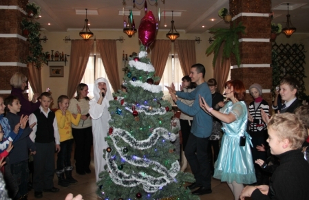 Новогодний утренник для детей с ОВЗ
